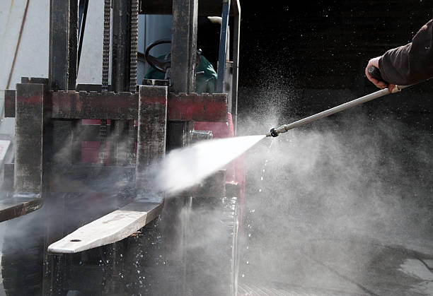 Why Choose Our Certified Pressure Washing Experts for Your Project Needs in Timonium, MD?